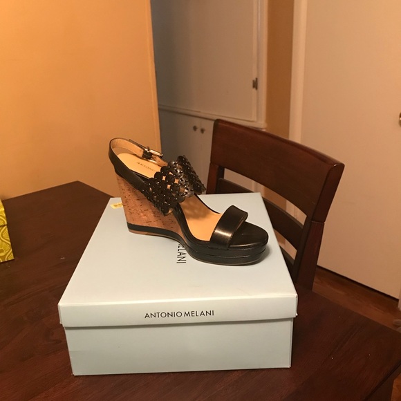 Shoes - Picture 2 of 2
